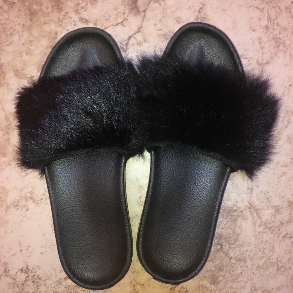 Ugg Slides